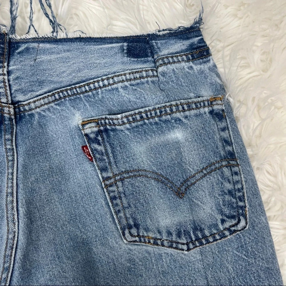 New EB Denim Vintage Levi’s 501 Bandless Jean Distress Light Wash NWT Women’s 29 - Picture 16 of 16